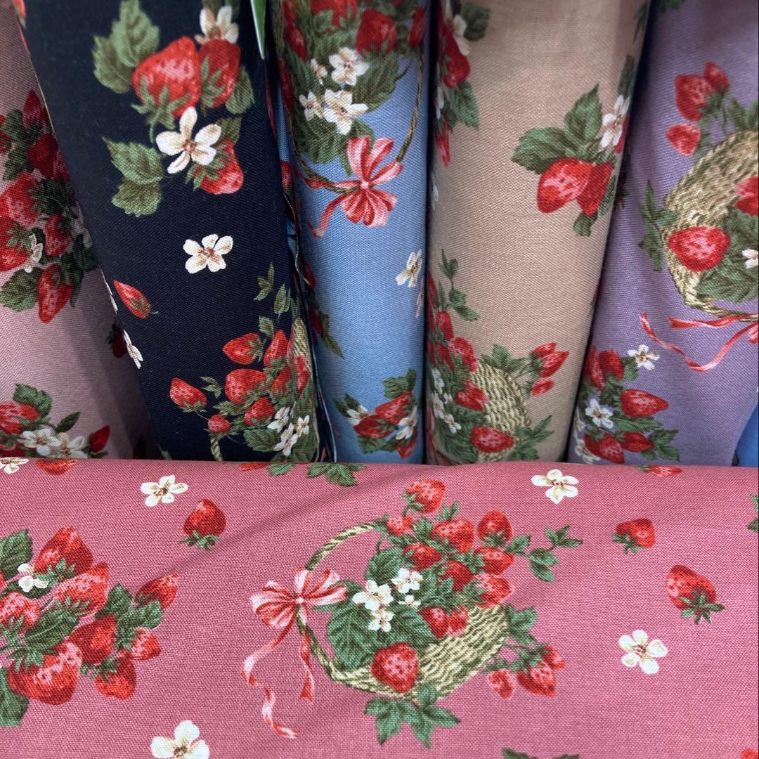 120㎝　フリルワンピース