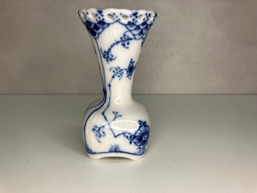 ロイヤル コペンハーゲン 一輪挿し 陶器 食器 花瓶 インテリア 【A852】