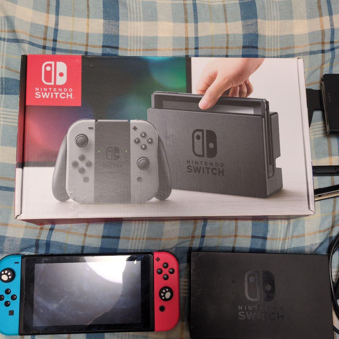 Nintendo Switch ブルー/レッド 本体　ACアダプター無し
