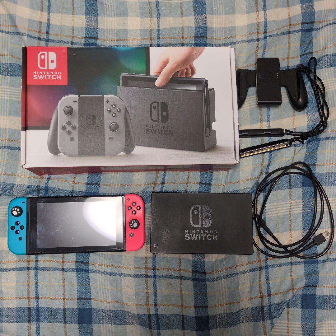 Nintendo Switch ブルー/レッド 本体　ACアダプター無し