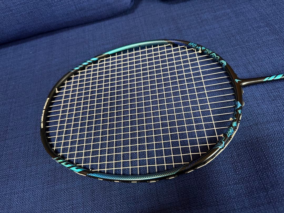 フライパワー メテオ バドミントン ラケット 4U ヘッドヘビー