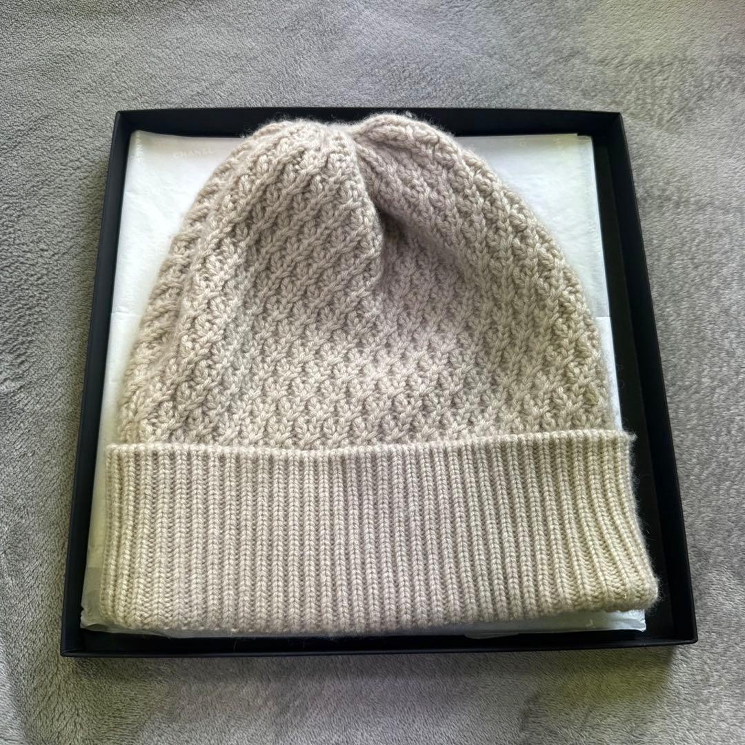 CHANEL グレーニット帽