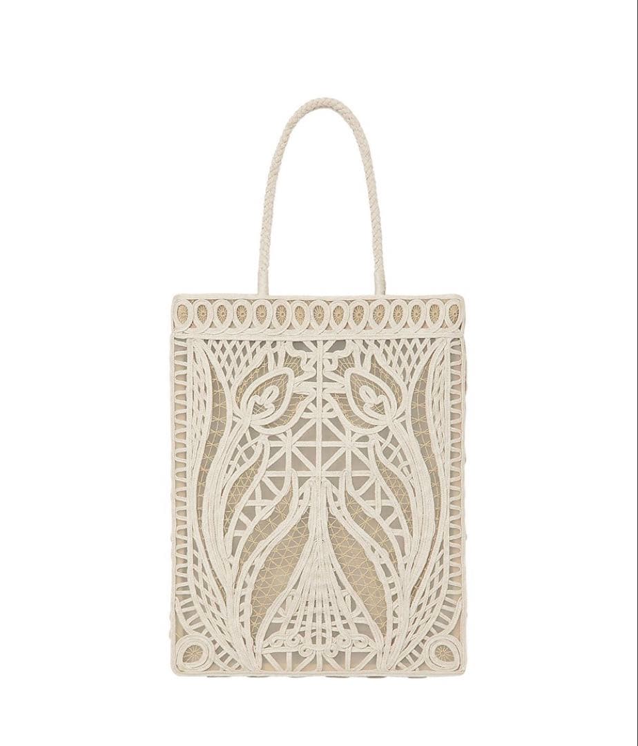 【超美品】mame kurogouchi マメクロゴウチ コード刺繍トートバッグ