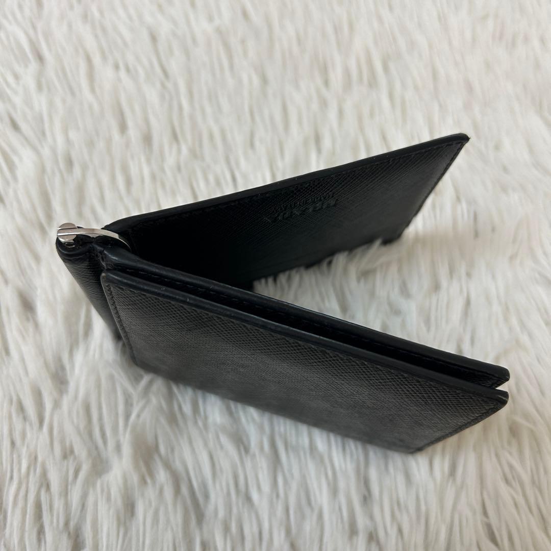 美品✨PRADA プラダ　マネークリップ サフィアーノ　メタルロゴ