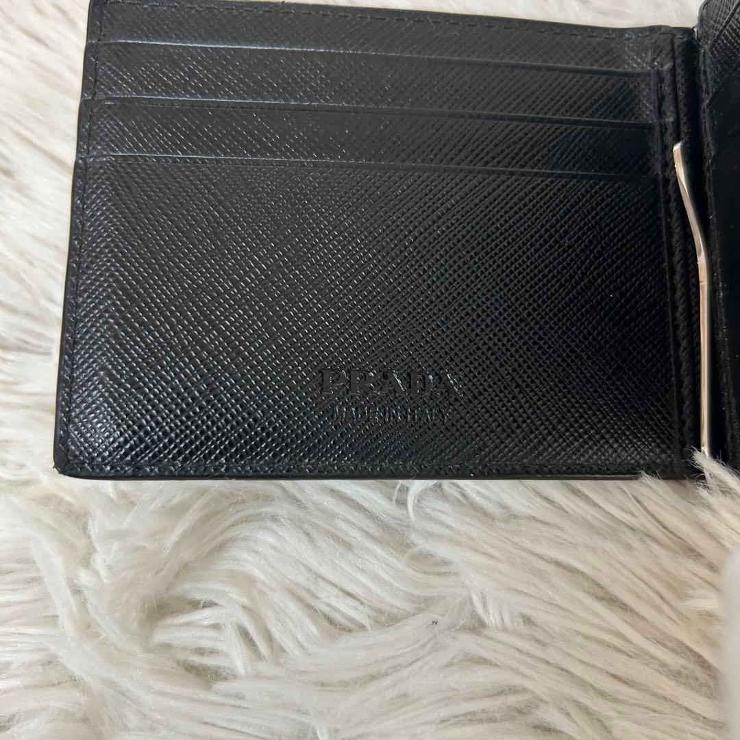 美品✨PRADA プラダ　マネークリップ サフィアーノ　メタルロゴ