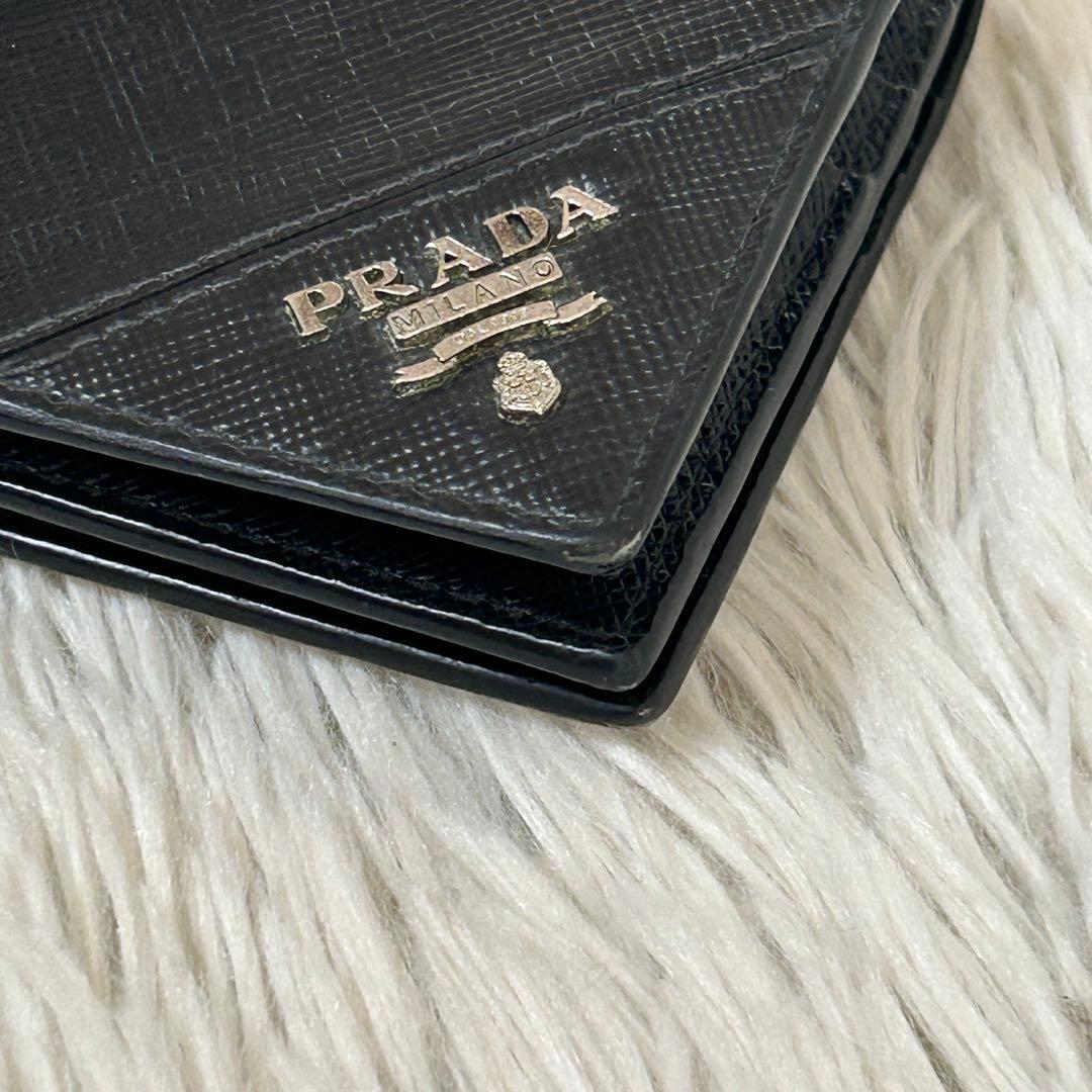 美品✨PRADA プラダ　マネークリップ サフィアーノ　メタルロゴ