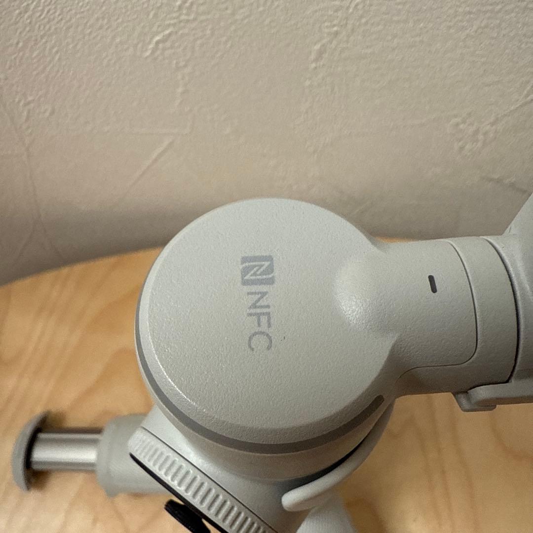 Insta360 Flow Pro 自動追尾機能付き三脚 NFC対応