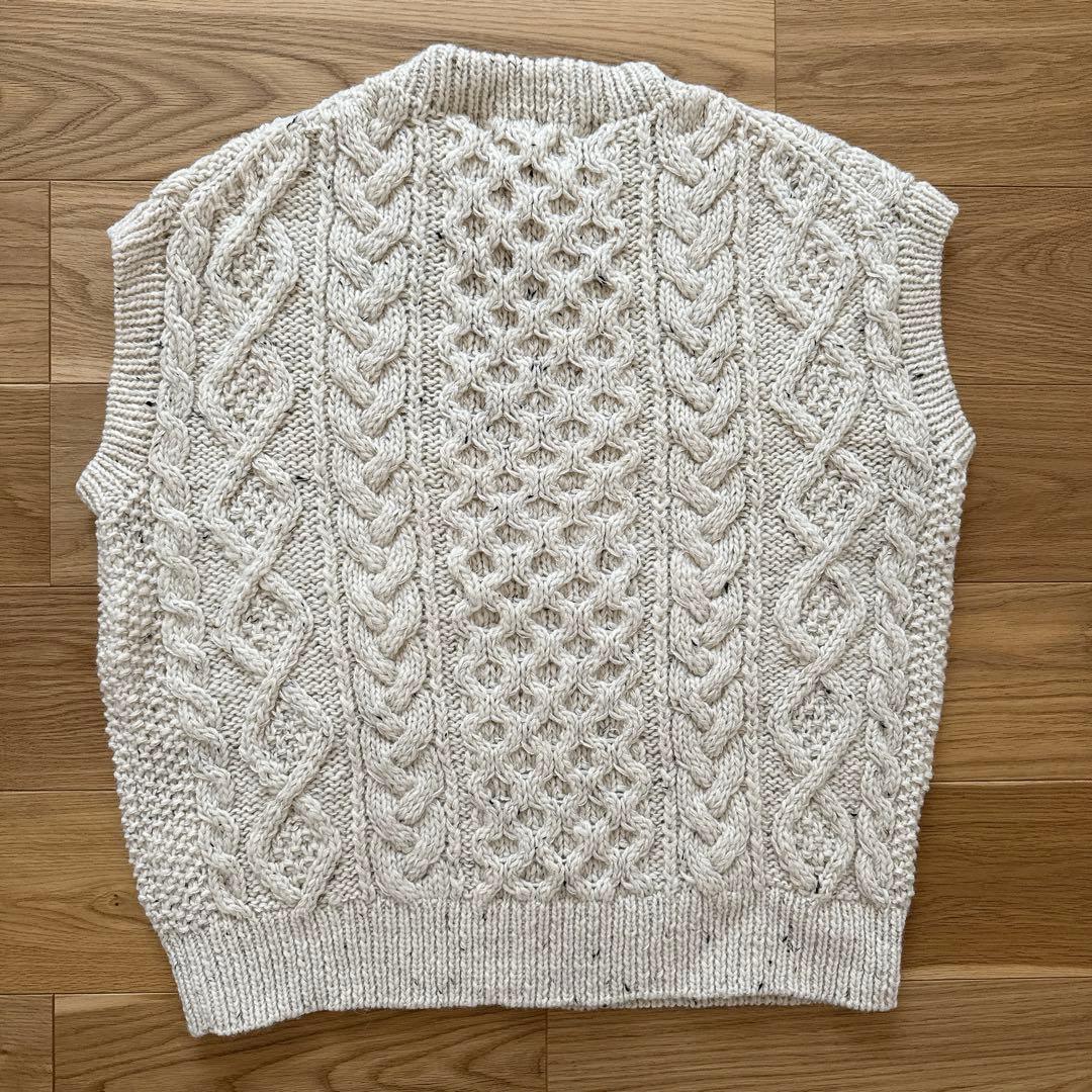 ＊かぐれ　ペルーカラーネップニットベスト＊