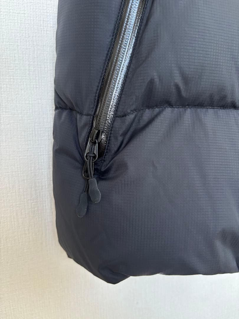 ナンガ　アーバンリサーチ　ダウンベスト　黒