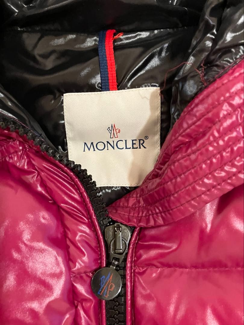 MONCLER フード付きダウンベスト パープル