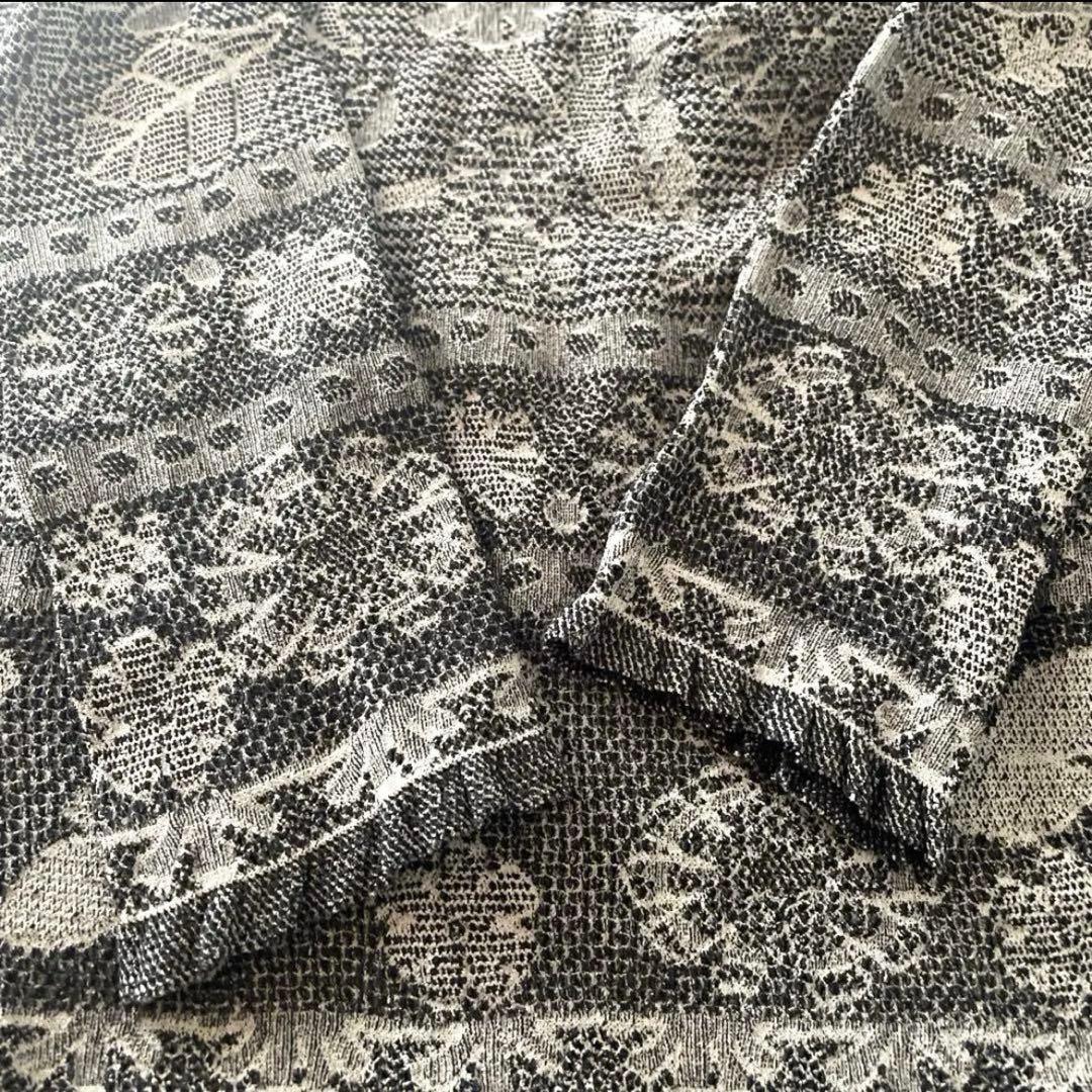 M.&KYOKO エムアンドキョウコ　トップス ハイネック　グレー系　春秋