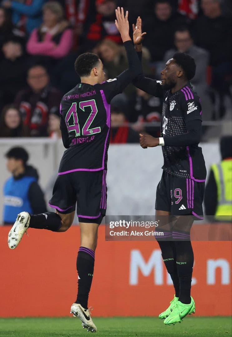 バイエルン・ミュンヘン 23/24オーセンティックユニフォーム アウェイ 正規品