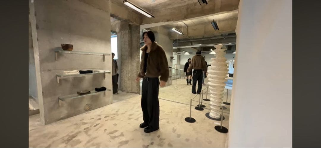 ERNEST W.BAKER リアルファー