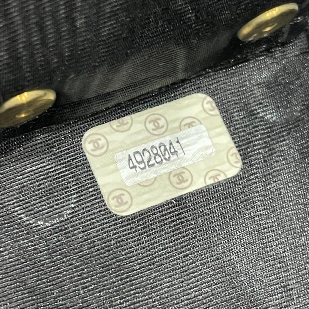 シャネル ココマーク エナメル　キーケース　ブラック 人気 レディース