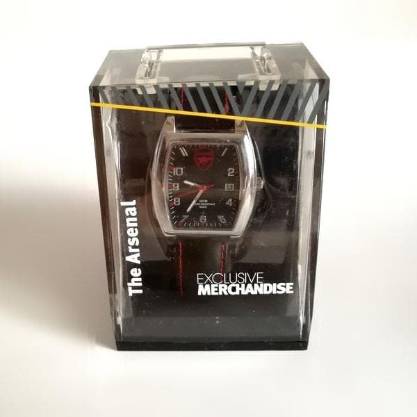 Arsenal アーセナル　公式グッズ　腕時計＋キャップ　未使用