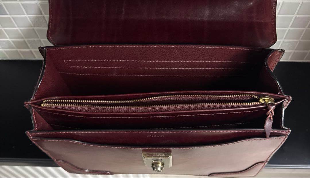 鞄いたがき　セカンドバッグ　ボルドー