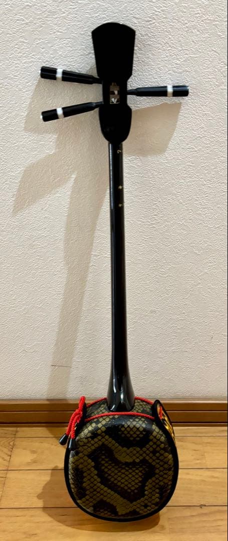 沖縄　三線　人工ヘビ革模様 美品