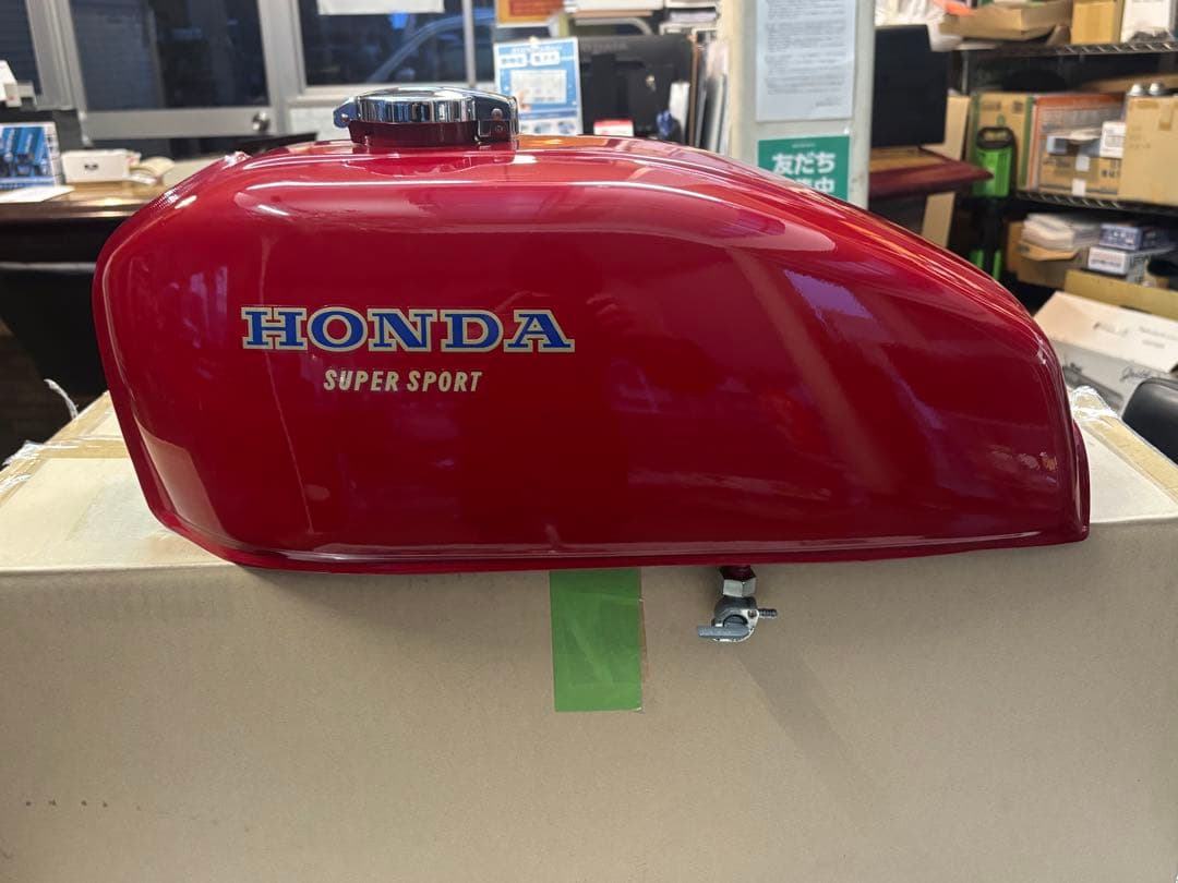 CB400F タンク　ヨンフォア　cb400f リプロ