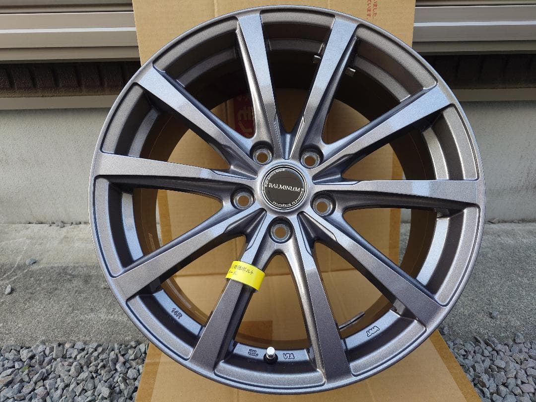 チビクロ　未使用クラウン,LBX,NX　BSアルミ18×7J 4本セット