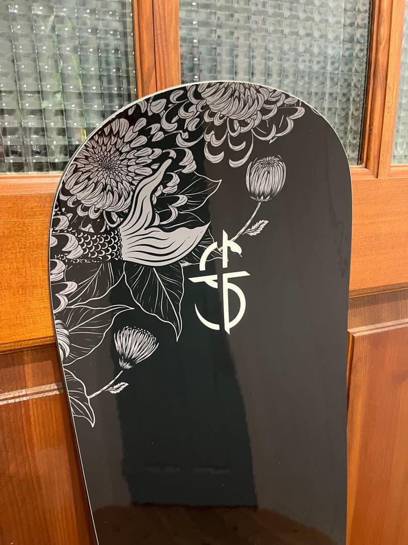 肉*子様 未使用訳あり　CROOJA MANTIS 156センチ　グラトリ