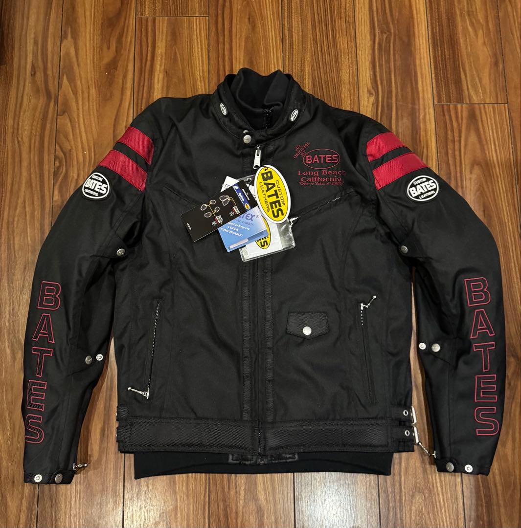 BATES ベイツ 秋冬用　ナイロンジャケット　Mサイズ