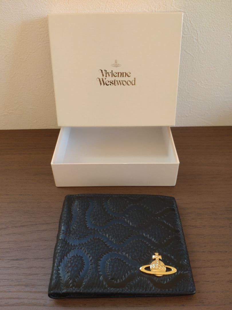 Vivienne Westwood スクイグル 黒革 二つ折り財布
