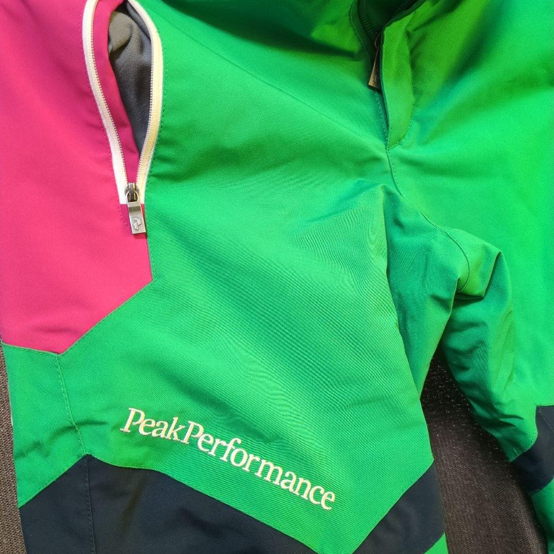 Peak Performance 子ども用スキーウェア