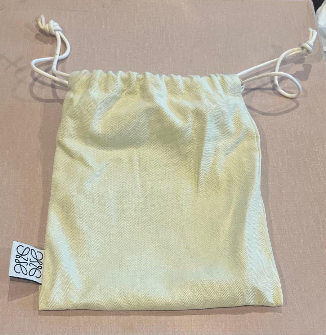 LOEWE ダークブルー 二つ折り財布