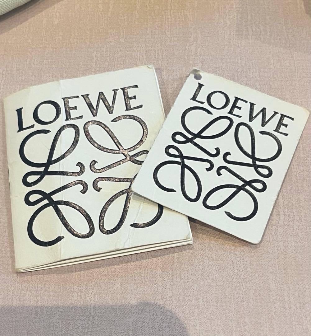 LOEWE ダークブルー 二つ折り財布