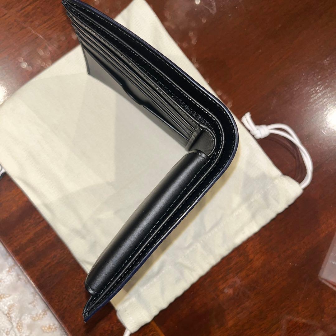 LOEWE ダークブルー 二つ折り財布
