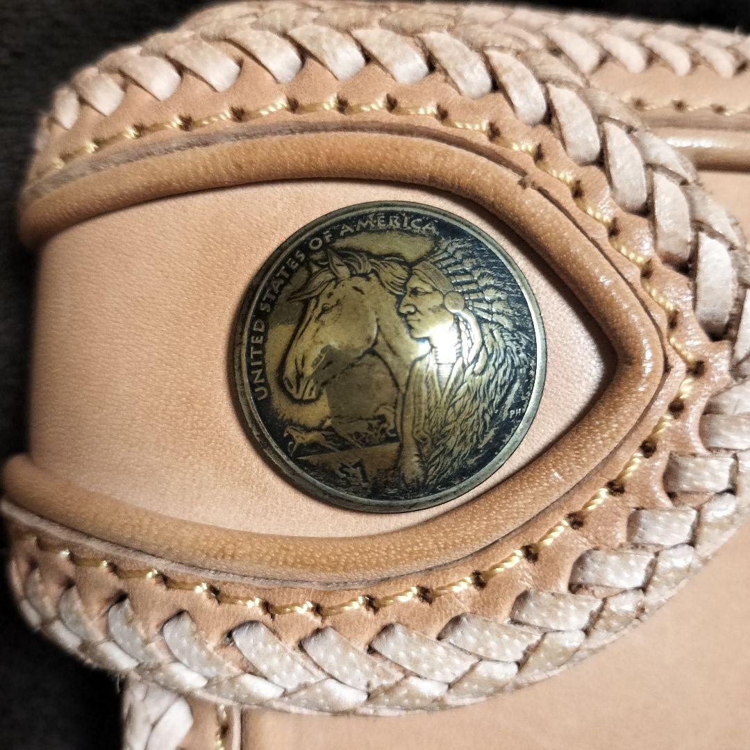 超高級レザー使用　ヌメ革　栃木レザー 二つ折り財布 ボタン付