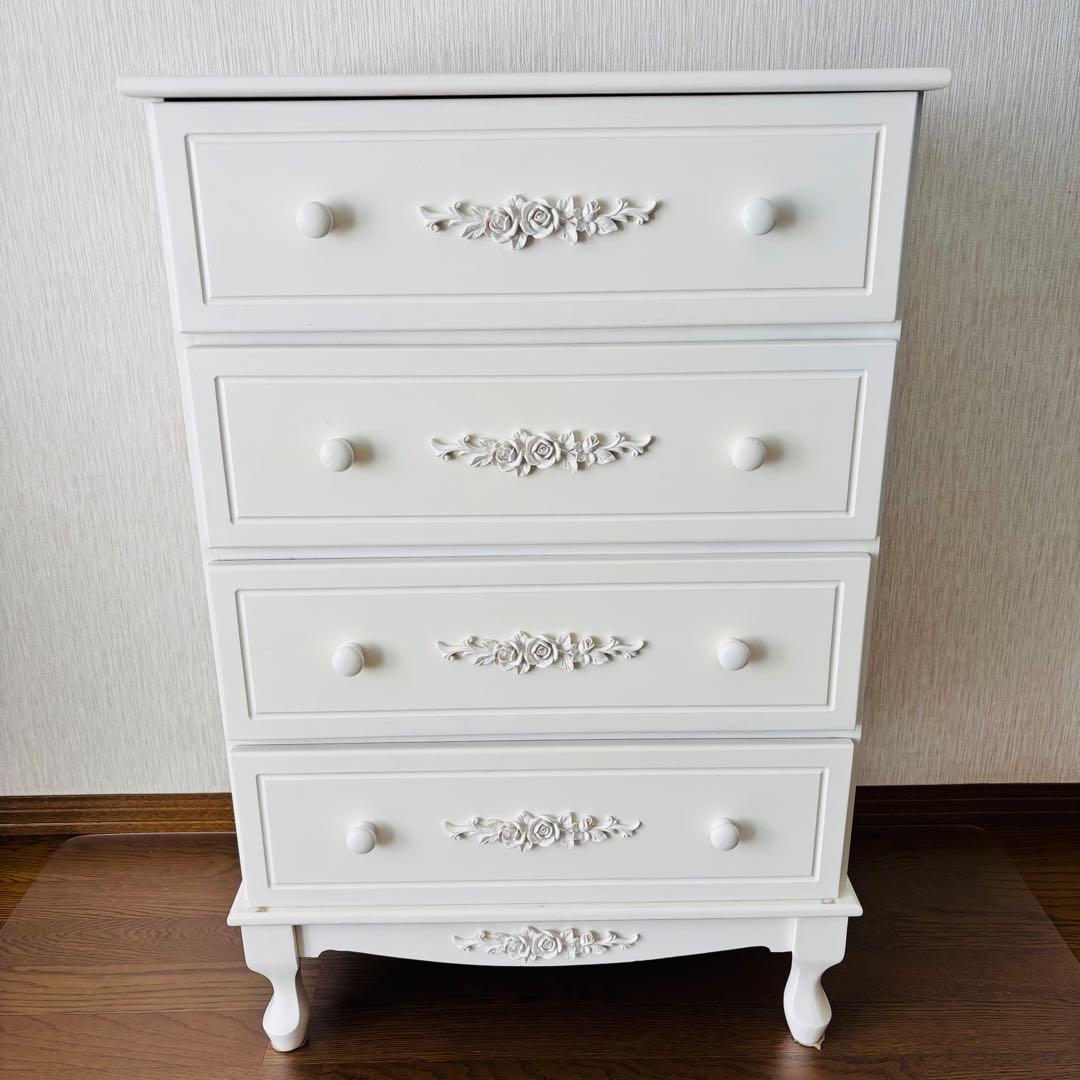 シャビーシック チェスト 4段 薔薇装飾 フレンチカントリー 姫系家具 ロココ調