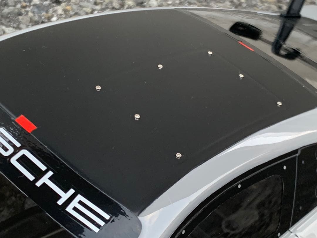 タミヤ 1/10 ポルシェ GT3 R (992) 未使用　実車塗料　ボディ