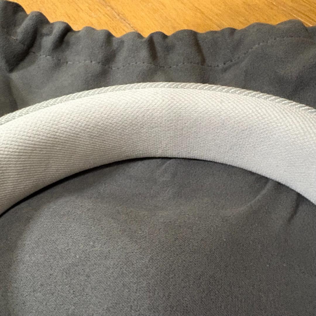 【ほぼ新品】JBL live 770NC　ワイヤレスヘッドホン　白