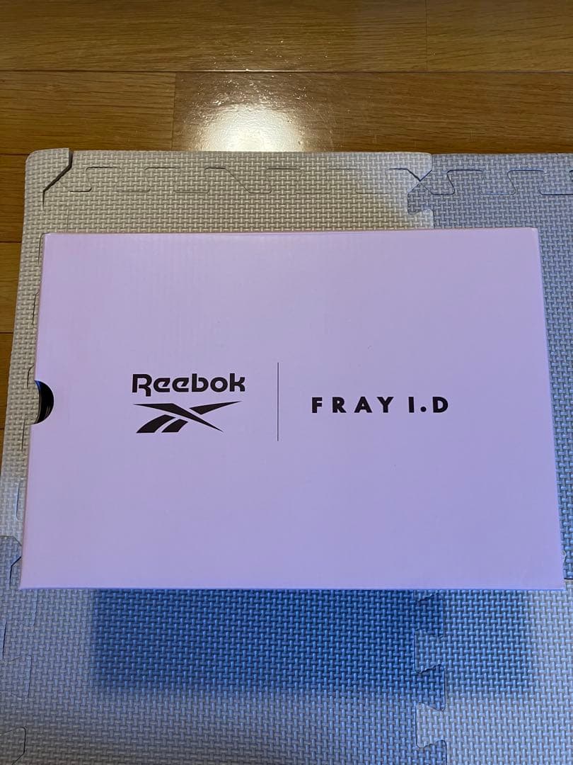 Reebok× FRAY I.D リーボック×フライアイディーコラボ商品