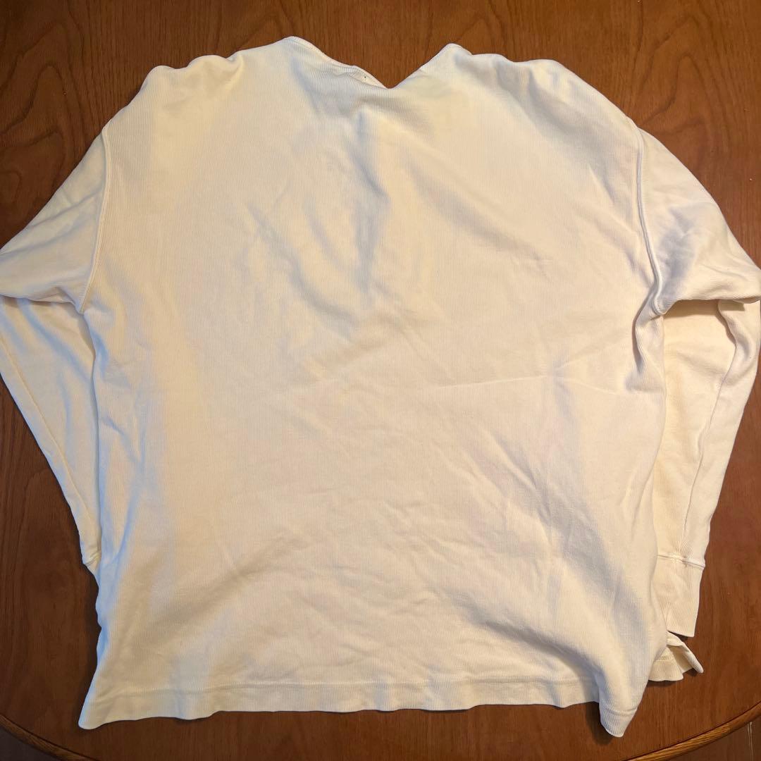 C.P. COMPANY クリーム色長袖カットソー