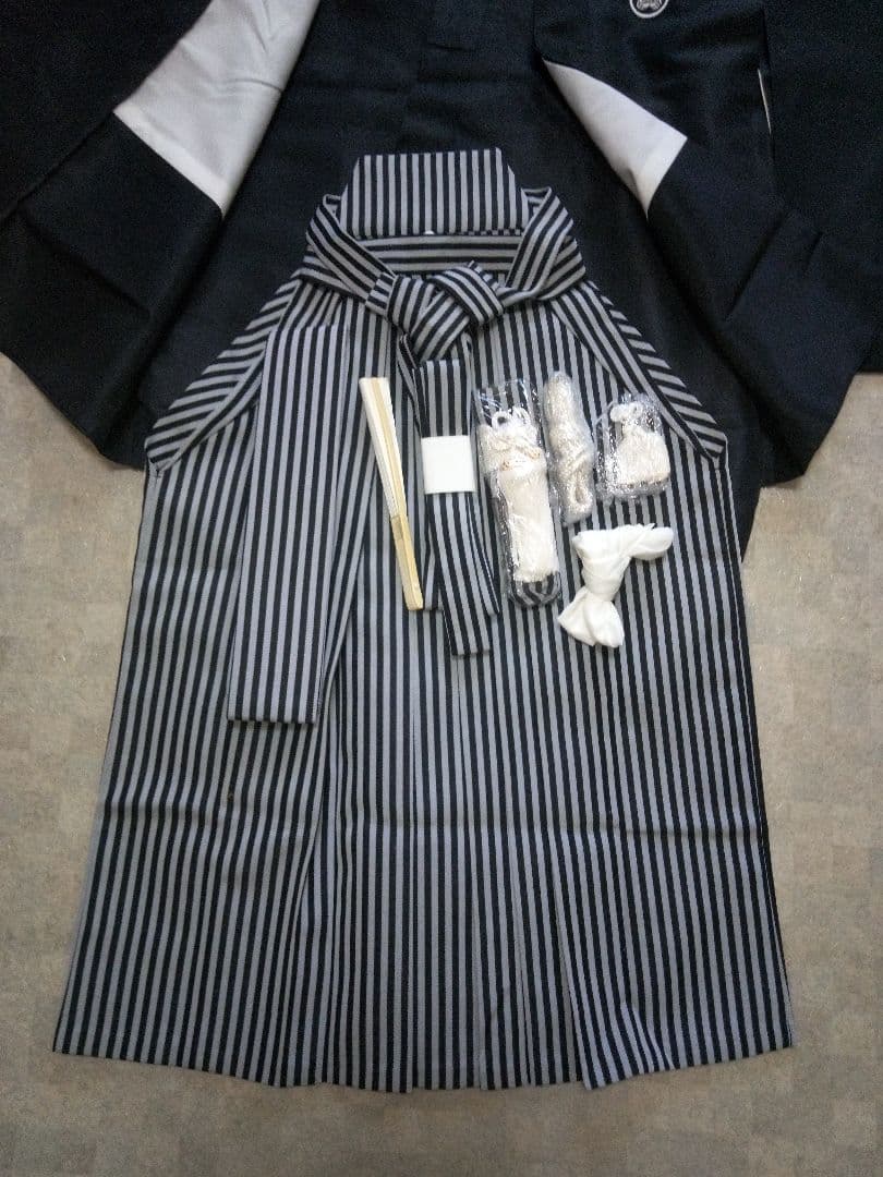 美品クリーニング済み【七五三5歳用】黒紋付羽織袴セット