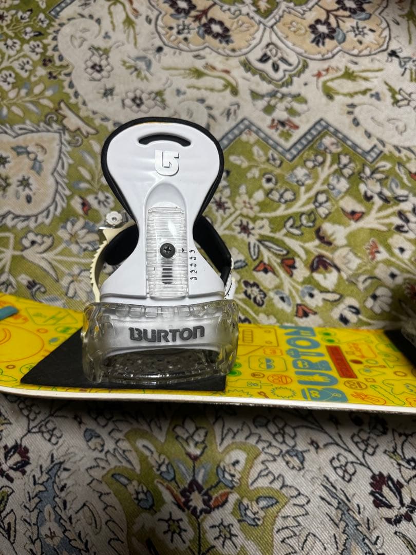 Burton スノーボード 子供用80cm ビンディ ング付き キッズ