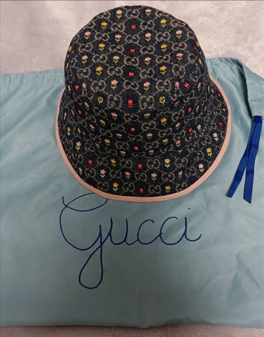GUCCIグッチ BLOOMING LOVE GGデニム バケットハット 帽子