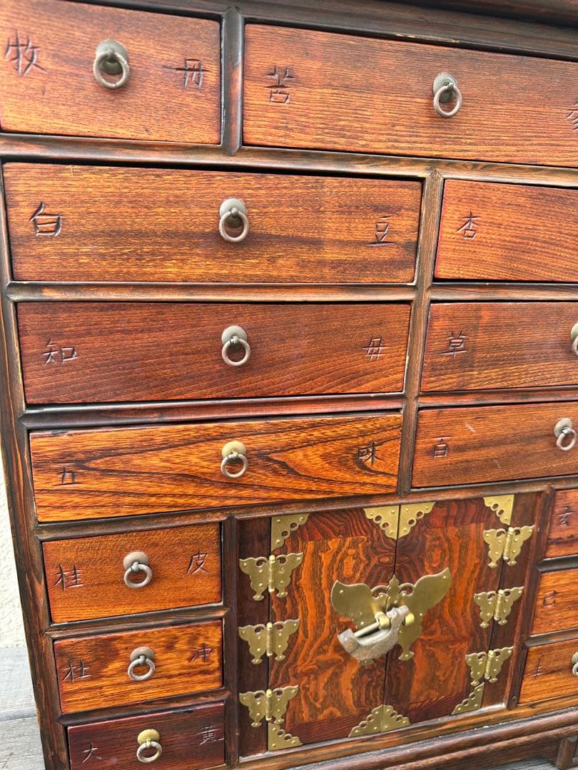 李朝 薬箪笥 ヤクジャン アンティーク 引き出し 戸棚 レトロ 木製　※r2