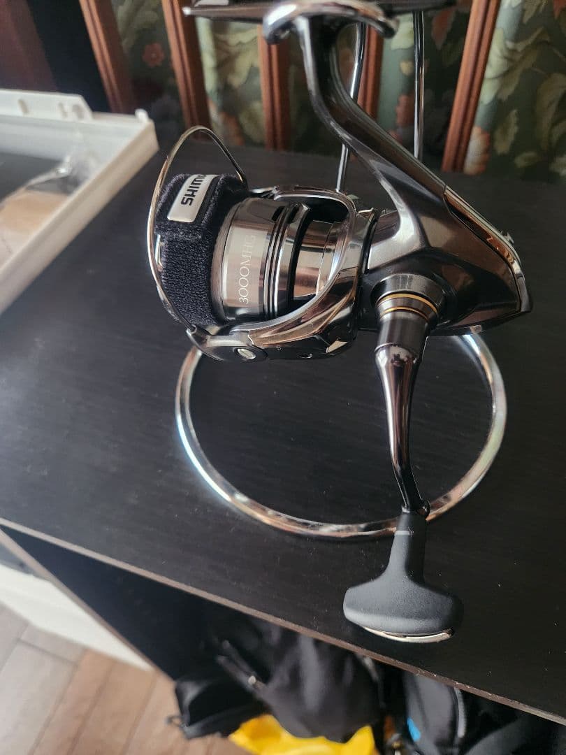 【値下げ中！】SHIMANO 24 ツインパワー 3000MHG