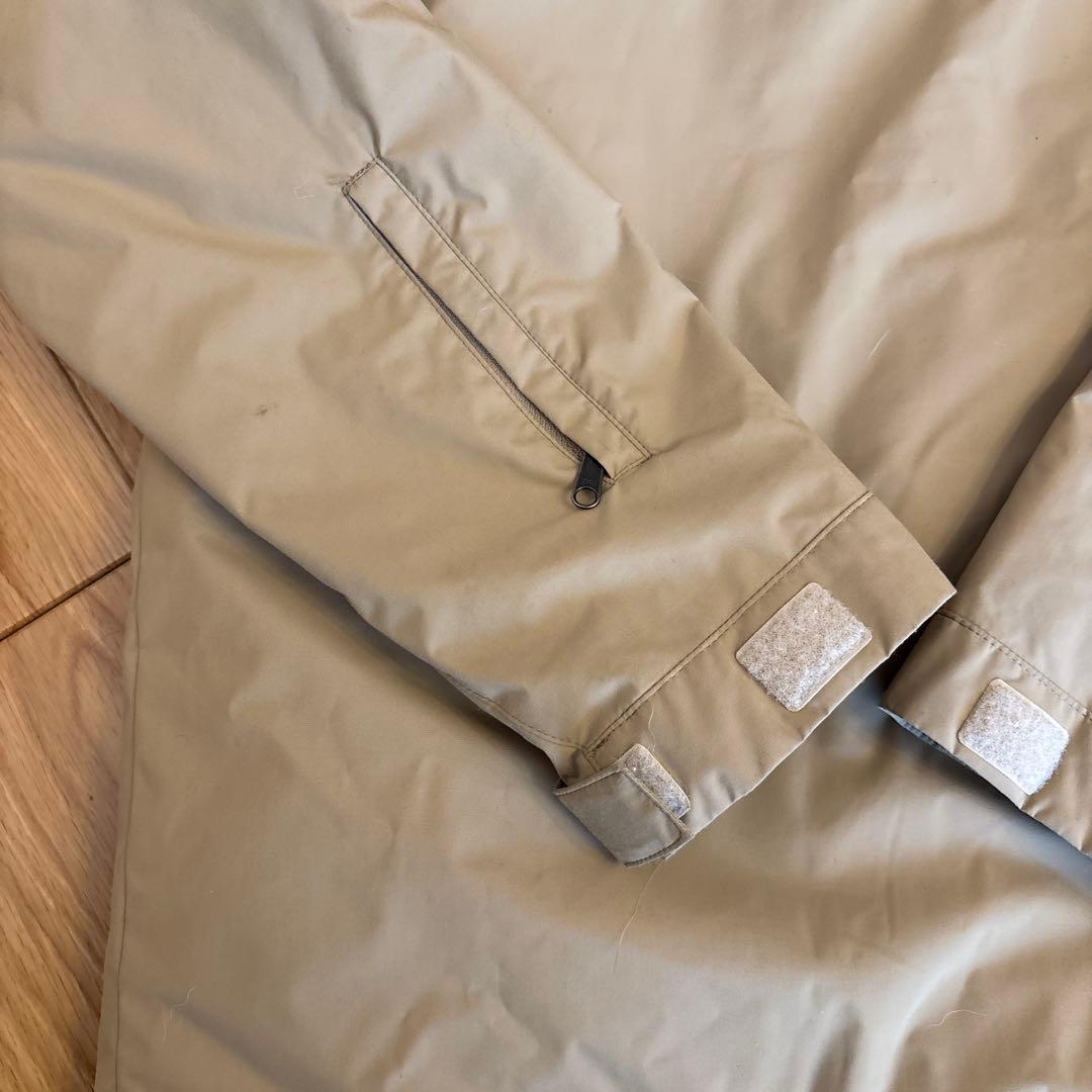 THE NORTH FACE ウィンタージャケット　ベージュ スノーウェア