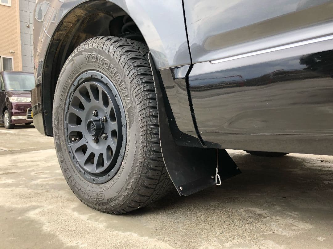 三菱　デリカD5 後期　マッドフラップ　マッドガード