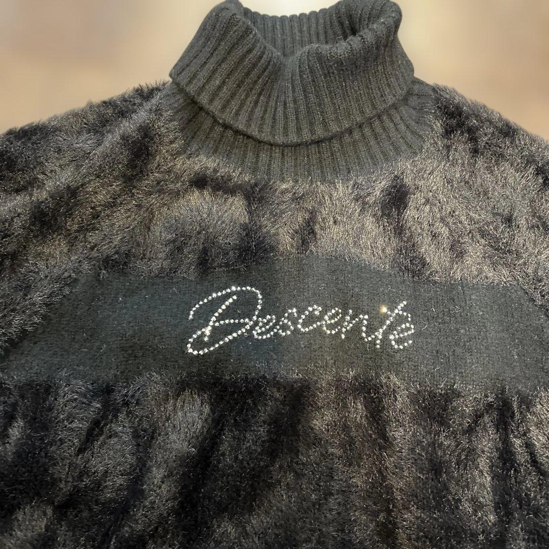 【美品】デサントゴルフセーター黒 シャギーニットレディースM DESCENTE