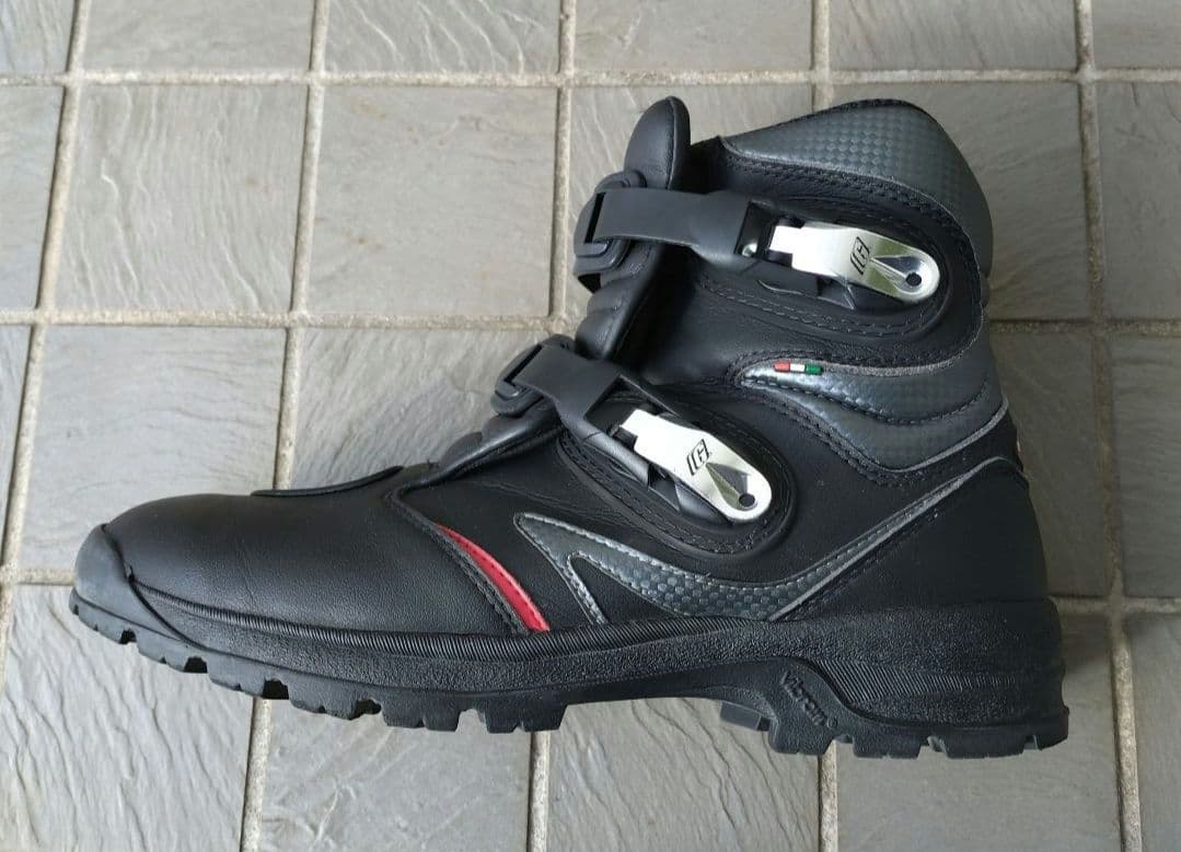 ガエルネ　タフギア　28cm