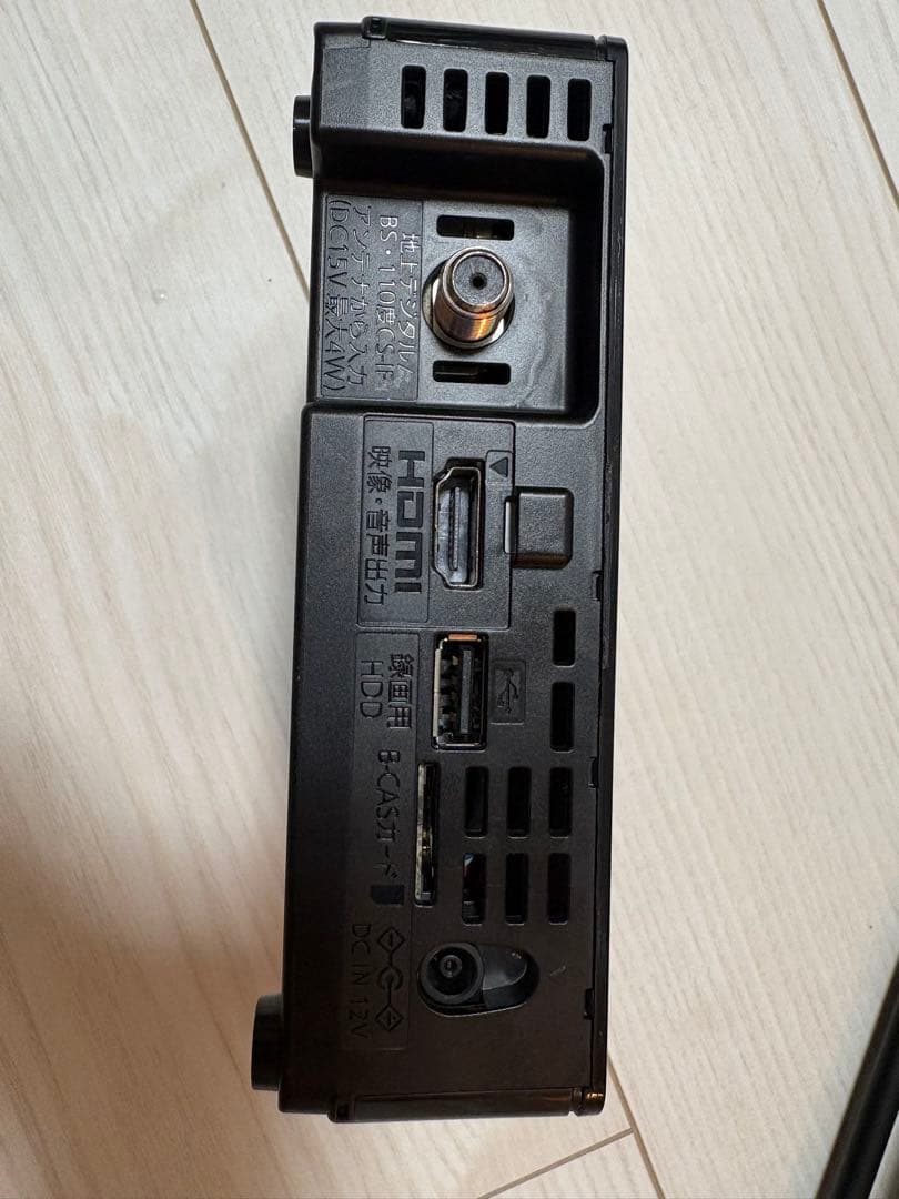 パナソニック　ビエラ 防水ポータブルテレビ 15V型 UN-15CN10D