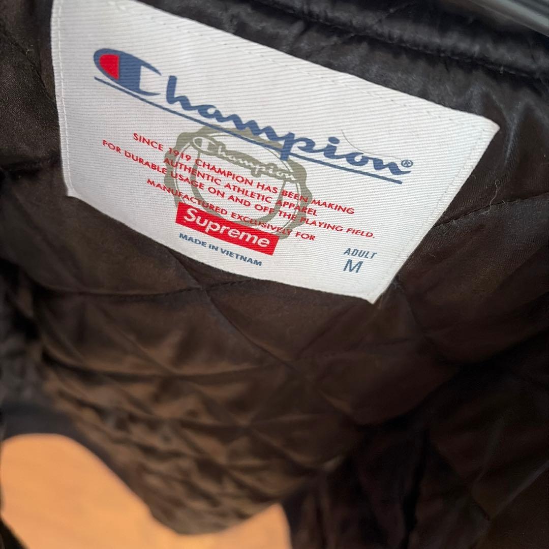 supreme champion スタジャン