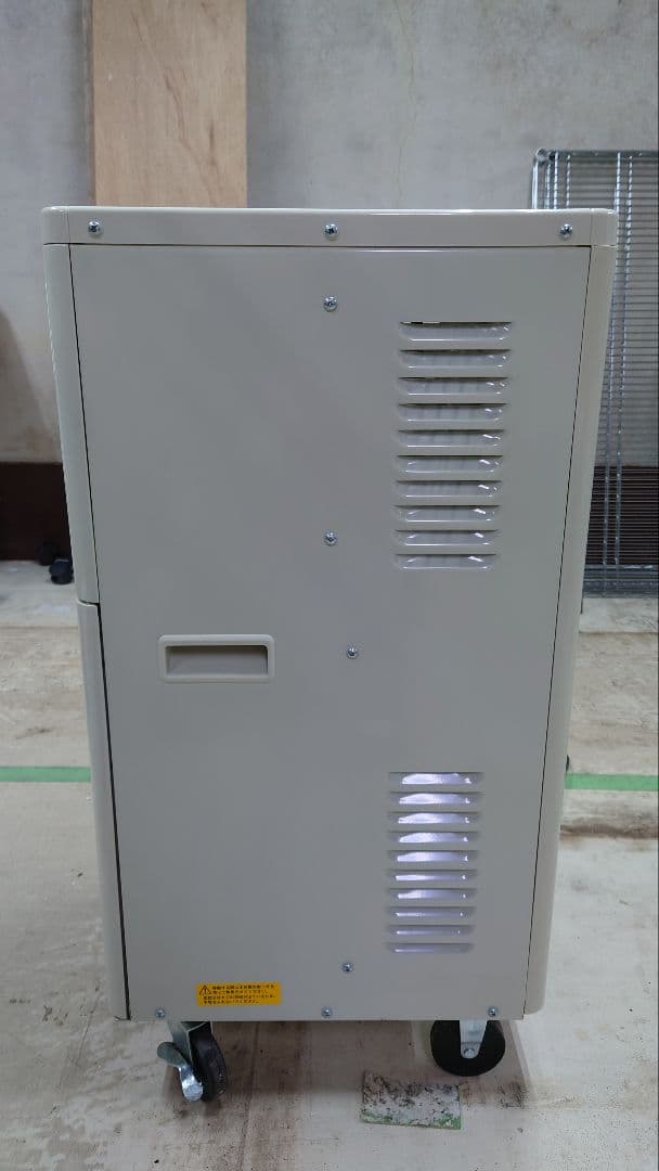 ナカトミ除湿機　DM-15　2021年型