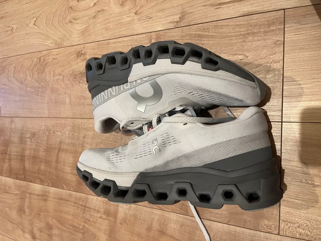 スパイク・シューズ On Running Cloudmonster 2 26cm