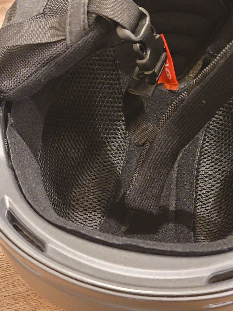 【美品】GIRO NEO グレー Mサイズ アジアンフィット